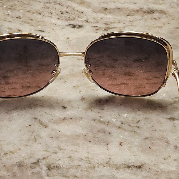 RARE GUCCI OVERSIZED MODERN RED SQUARE GOLD METAL SUNGLASSES main image 8